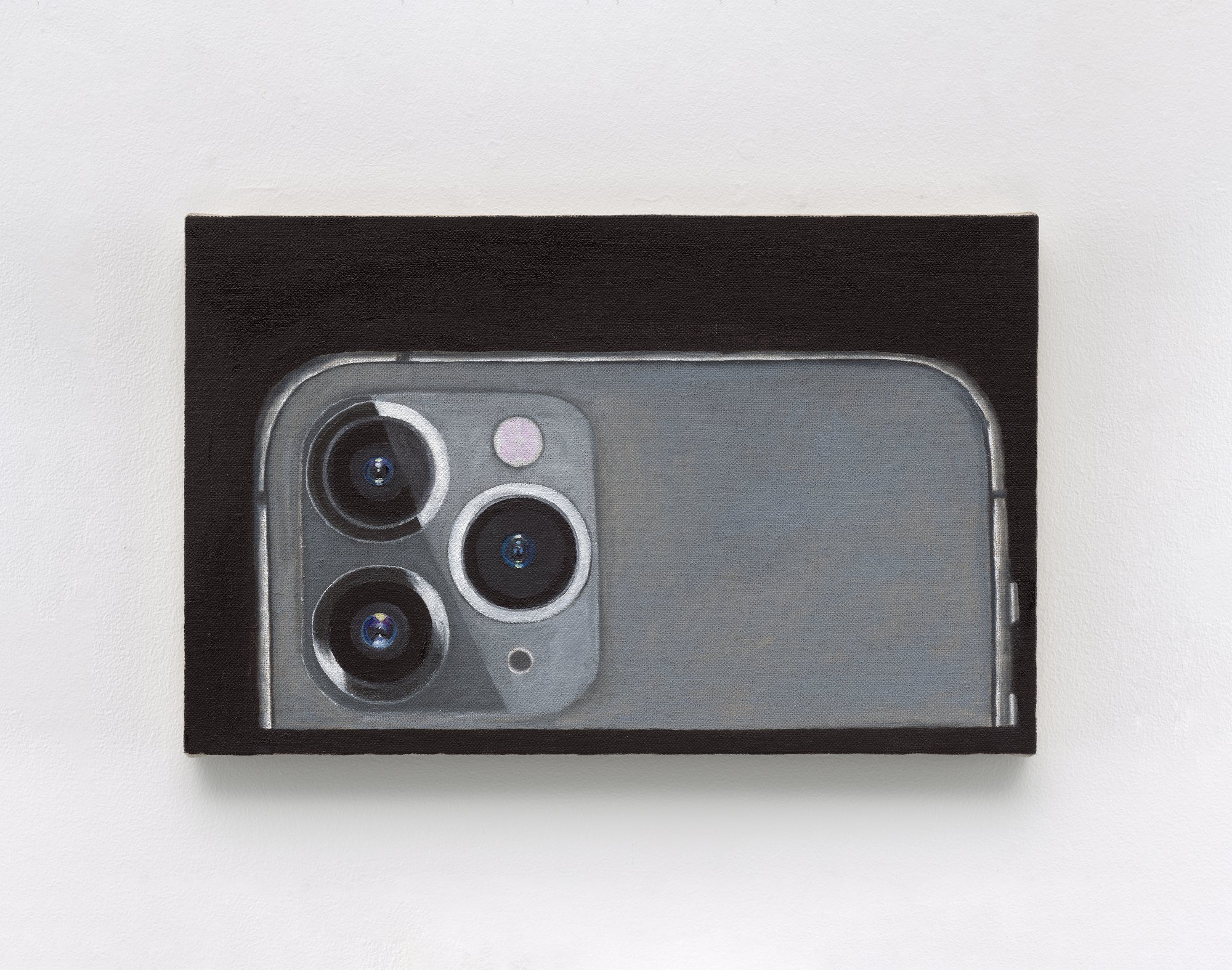 Leidy Churchman, iPhone 11, oil on linen, 24 x 38 cm (9 1/2 x 15 in), 2019‐2020