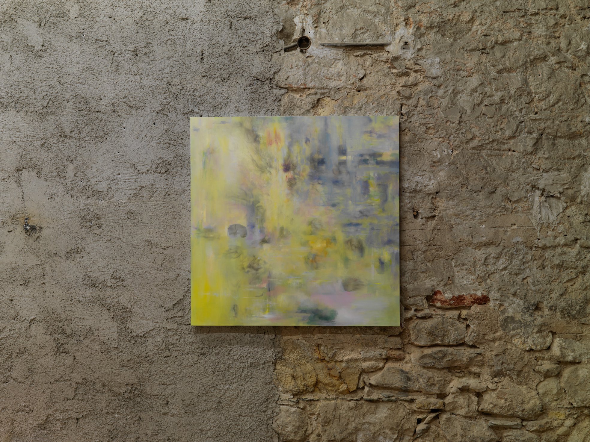 Eftihis Patsourakis, Untitled, oil, acrylic and smoke on canvas, 118 x 118 x 4 cm (46 1/2 x 46 1/2 x 1 5/8 in), 2022. Installation view, Ζωγραφική, Rodeo, Piraeus, 2023