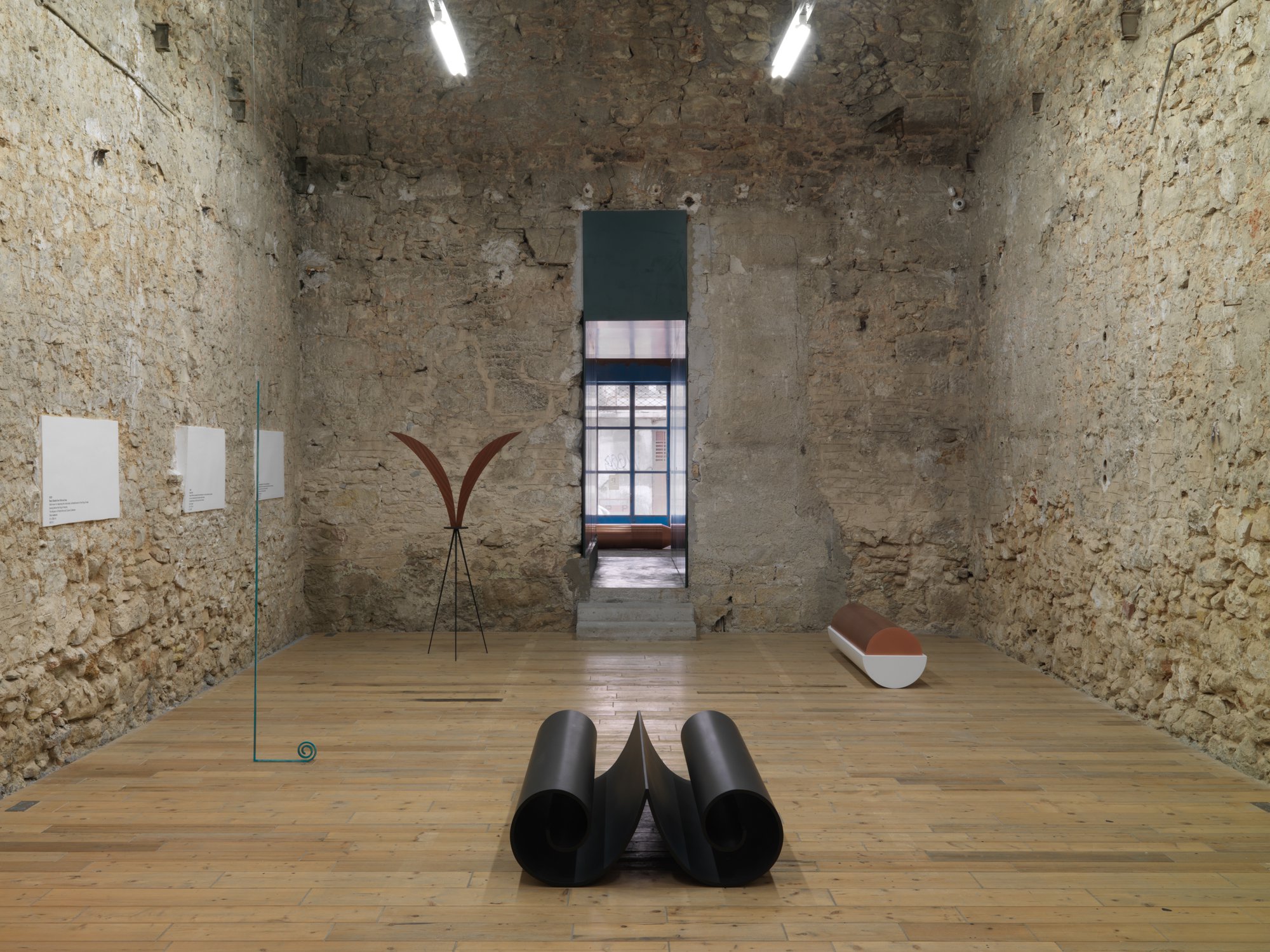 Installation view, Iman Issa, Πληρεξούσια, με μία Δική τους Ζωή, Rodeo, Piraeus, 2022